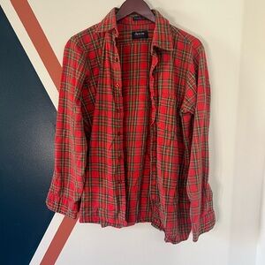 Arrow Vintage Classic Red and Green Plaid Shirt Christmas